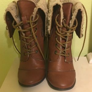 Nine West brown booties with fur